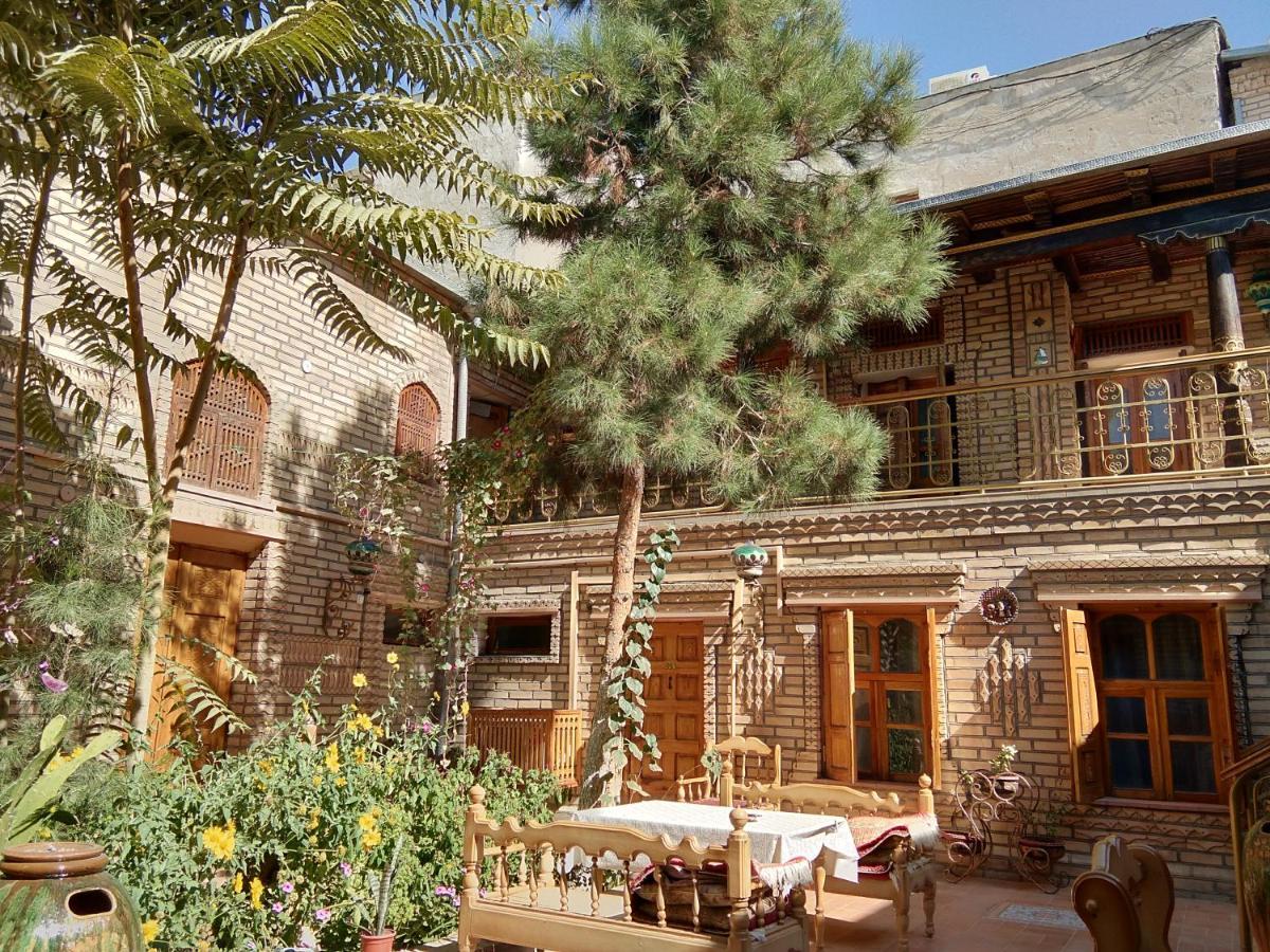 Sasha & Son Hotel Boukhara Extérieur photo