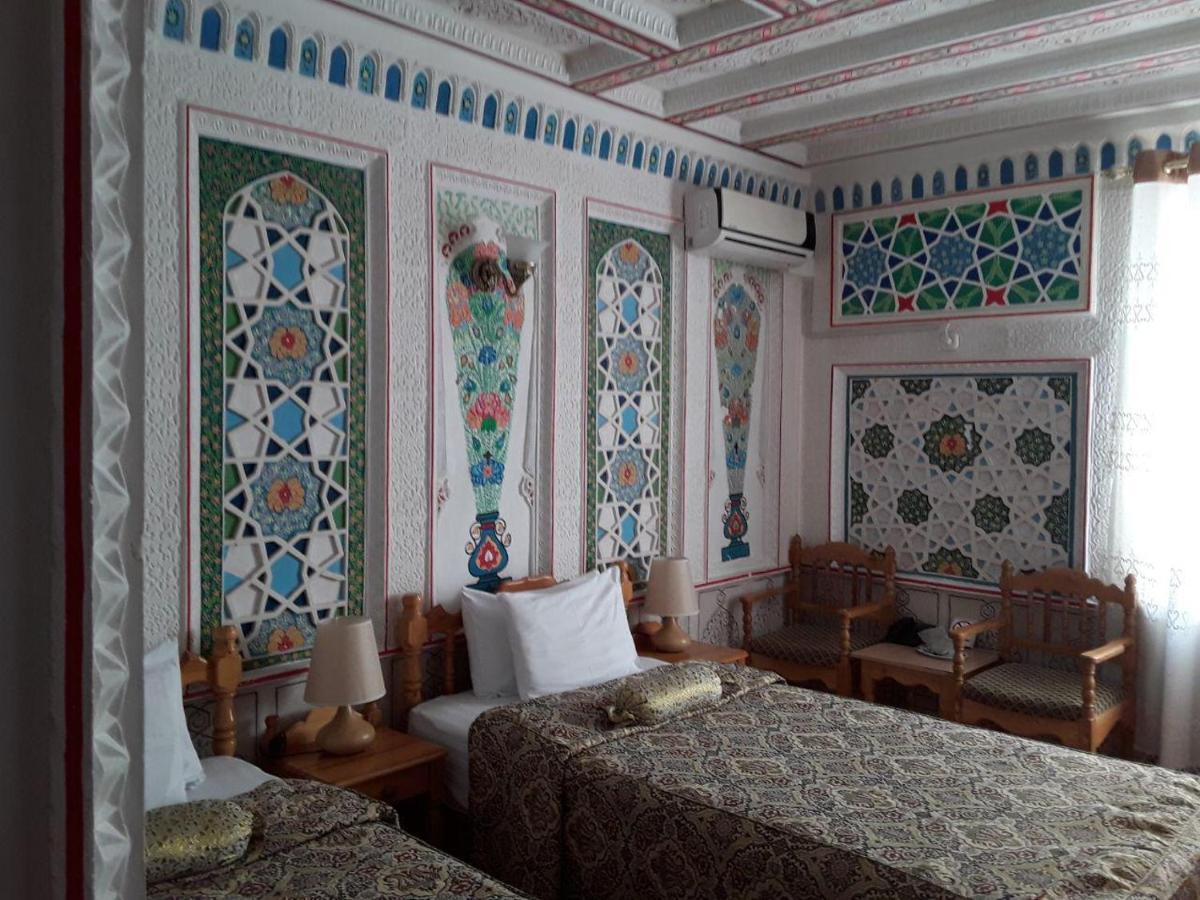 Sasha & Son Hotel Boukhara Extérieur photo