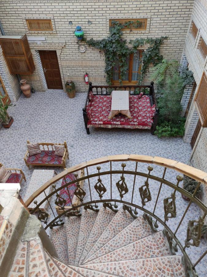 Sasha & Son Hotel Boukhara Extérieur photo