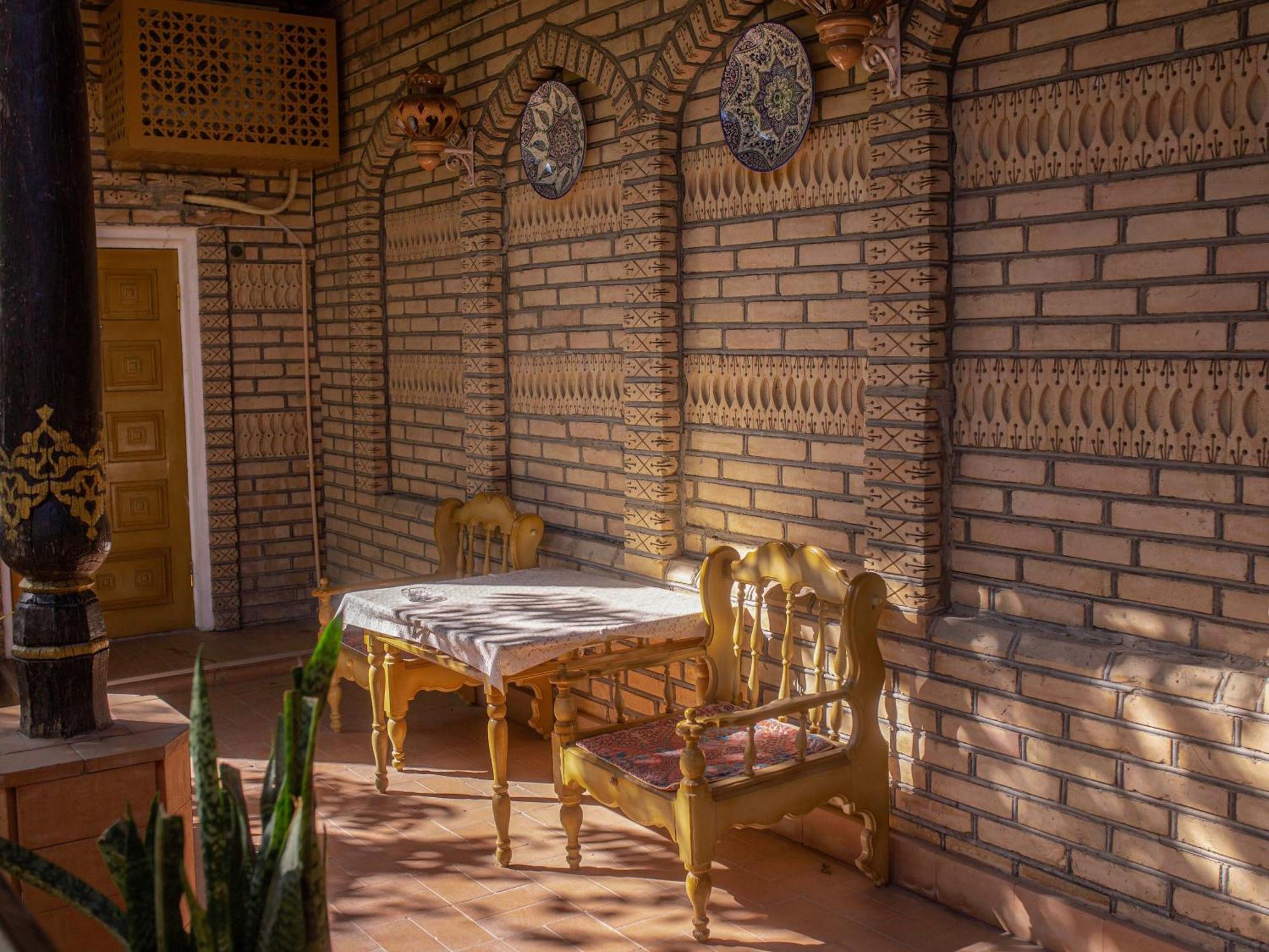 Sasha & Son Hotel Boukhara Extérieur photo