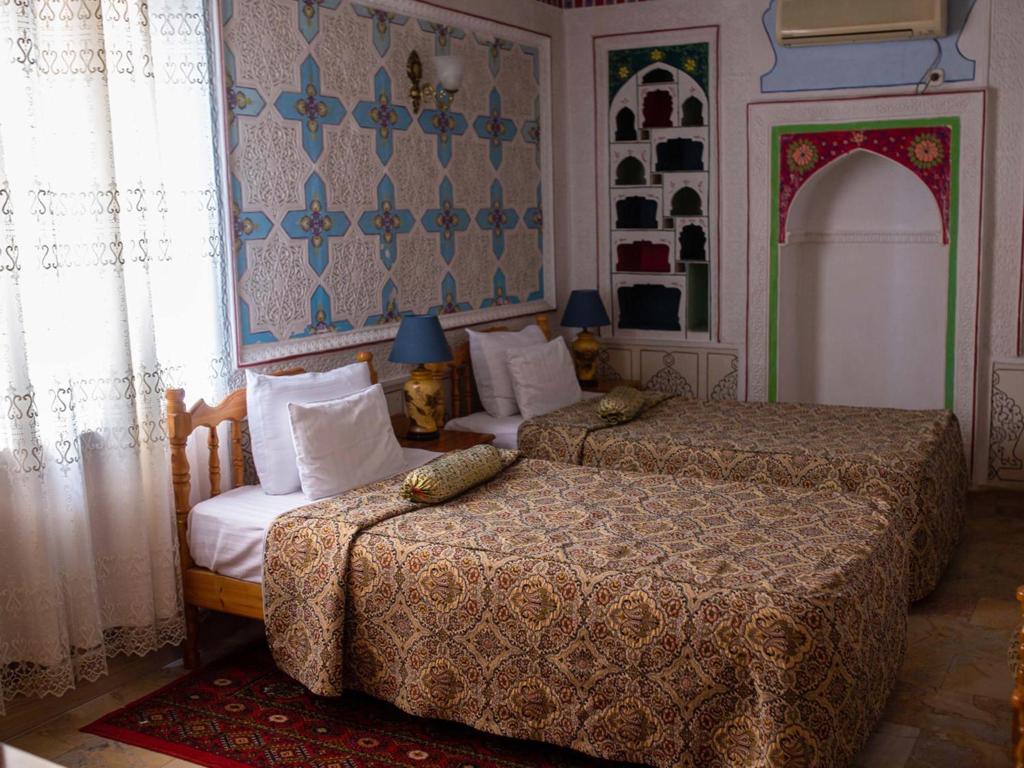 Sasha & Son Hotel Boukhara Extérieur photo