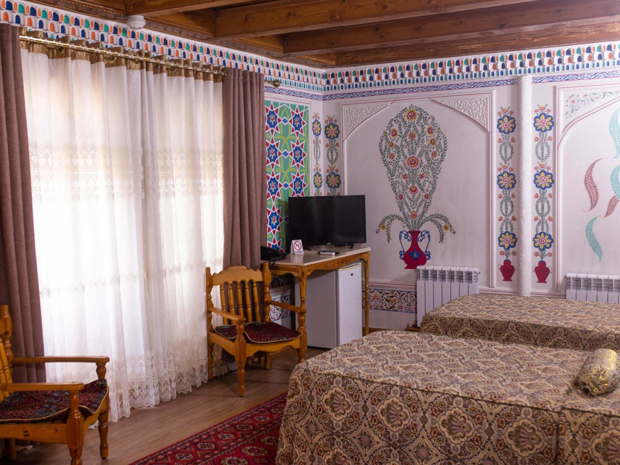 Sasha & Son Hotel Boukhara Extérieur photo